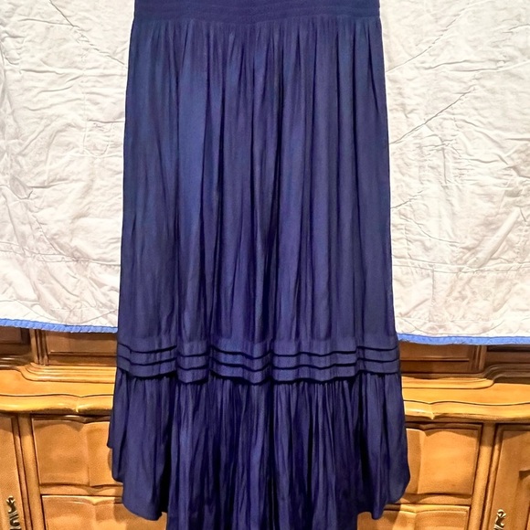 Ramy Brook Ali Japanese Tech
Midi Dress In Spring Navy Sz:Medium - Picture 11 of 14